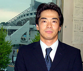 スノーボード・ハーフパイプチームチーフコーチ 綿谷直樹さん