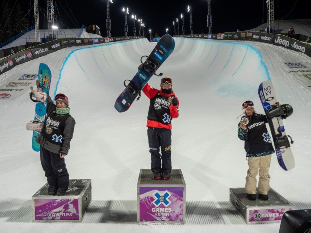 X GAMES  日本女子史上初優勝を飾った冨田せな選手と3位に食い込んだ松本遥奈選手