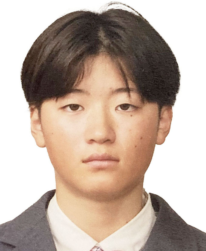 上野　香晴