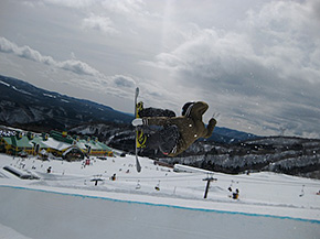 山形選手のスピン