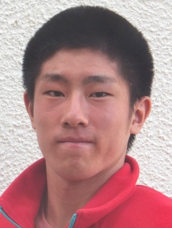 小山 　陽平
